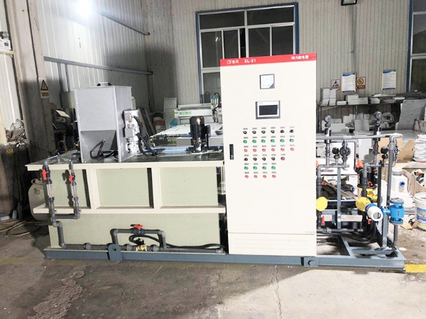 三腔式加藥裝置