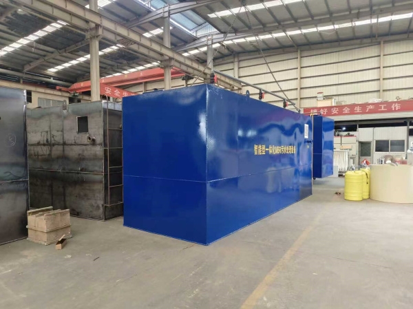 農村生活污水治理設備發(fā)貨現(xiàn)場